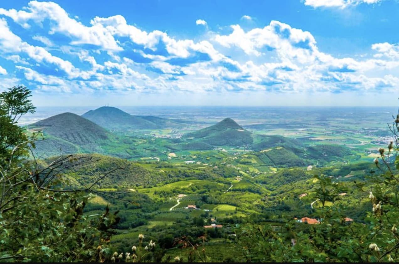 Why Choose to Visit the Euganean Hills