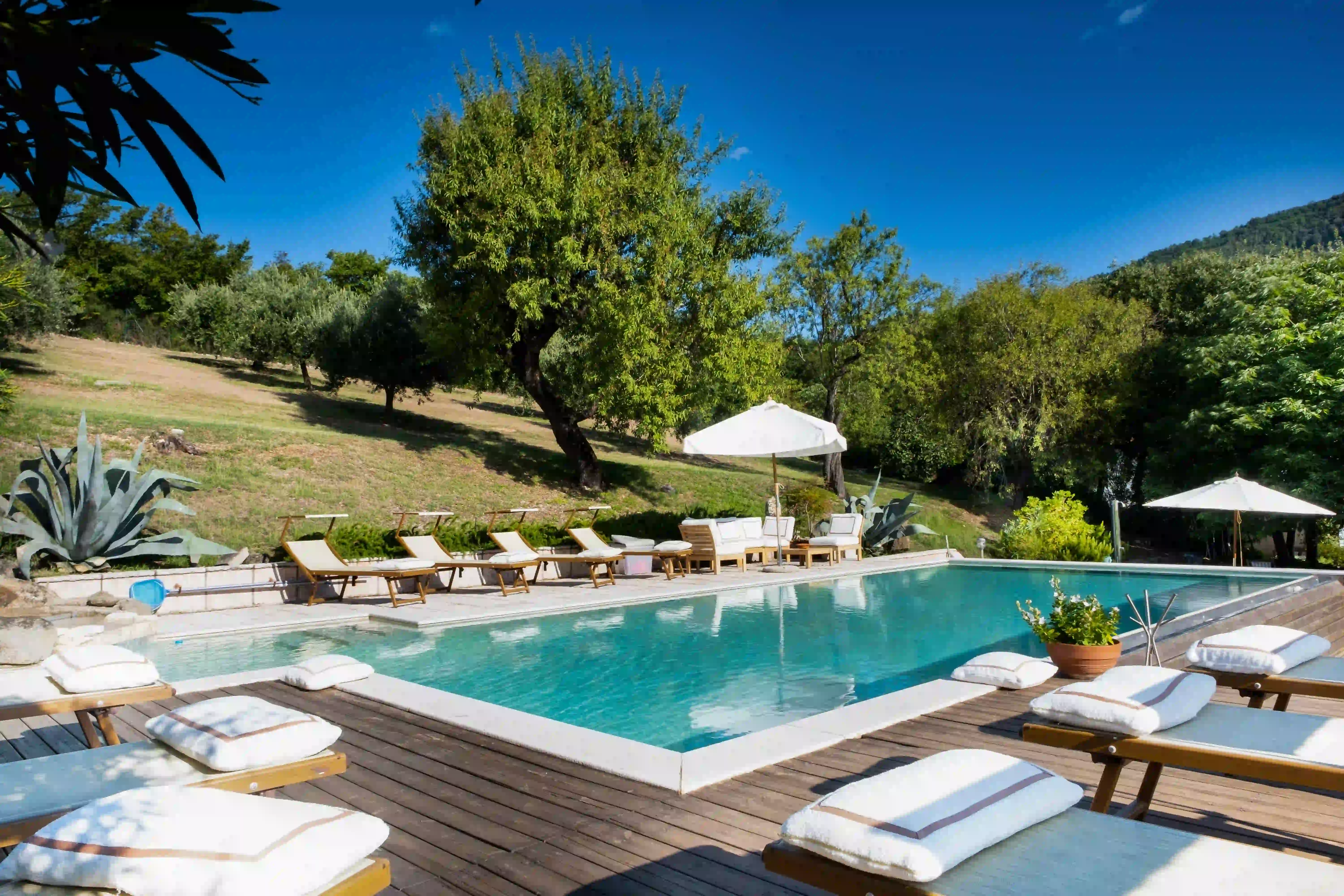Private pool